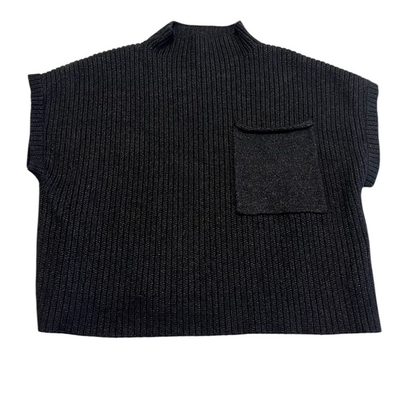 EUC Entro Black Boxy Crop Short Sleeve Sweater Size S - Picture 2 of 7